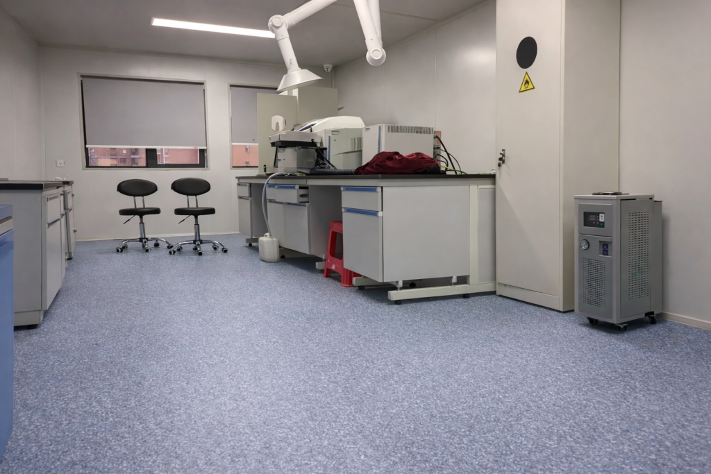 Homogeneous PVC flooring in cleanroom corridor